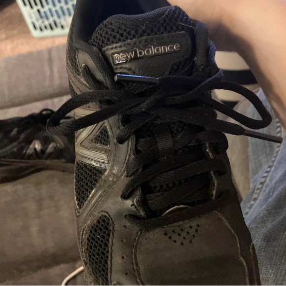 really cute new balance shoes - Picture 3 of 4